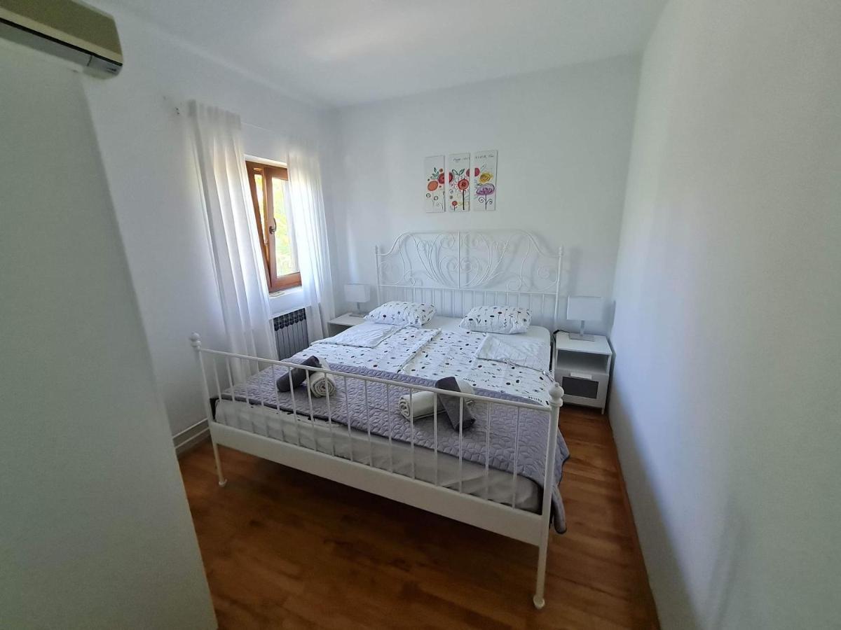 Apartmant Ivan Malinska Extérieur photo