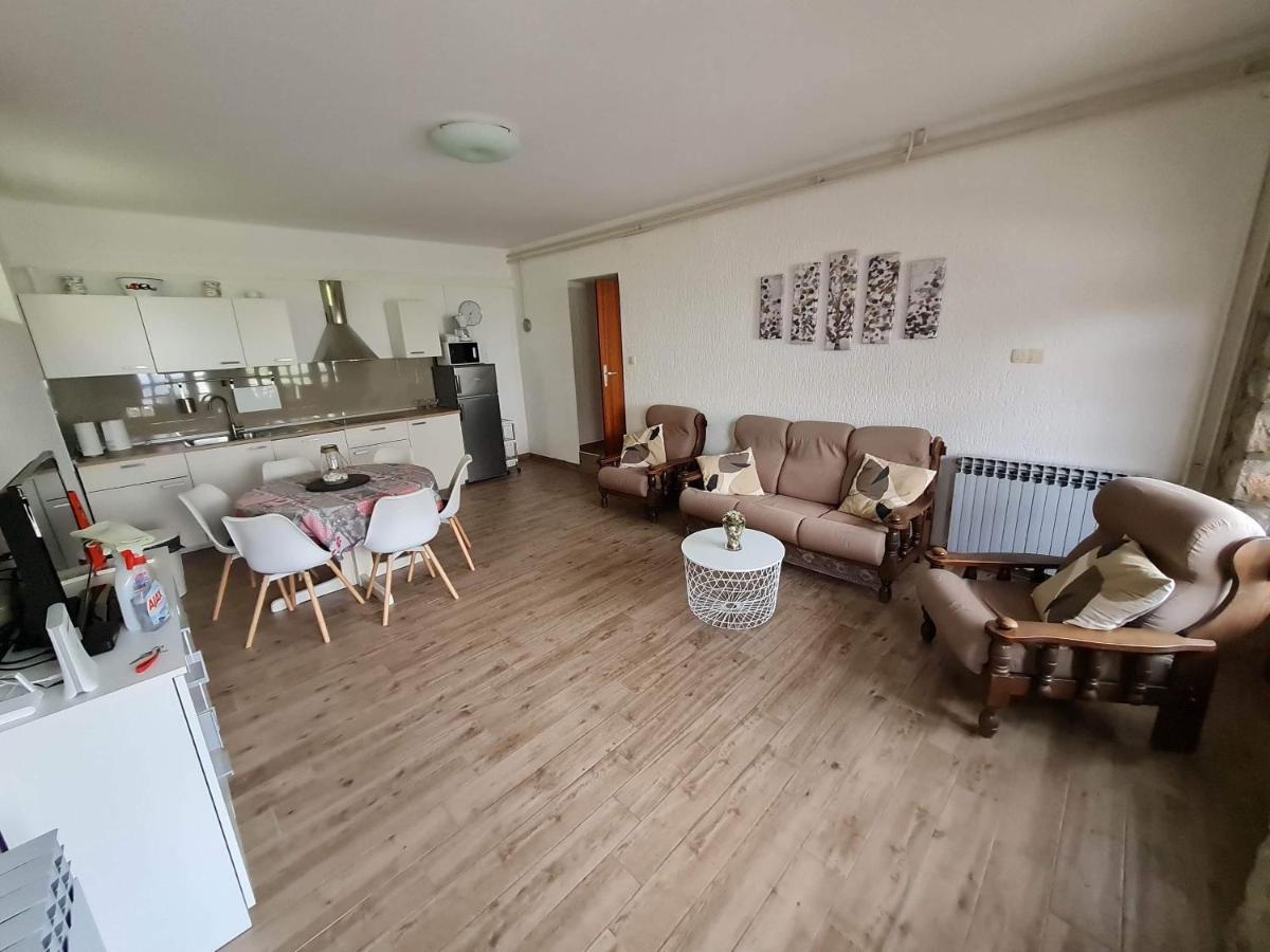 Apartmant Ivan Malinska Extérieur photo
